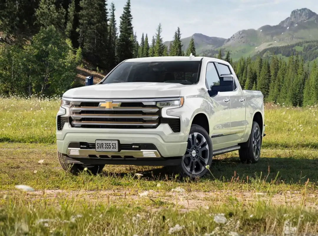 Chevrolet Silverado — imagen 1 de 2